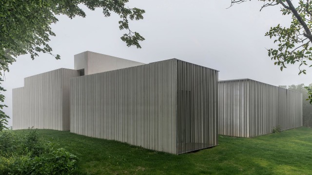 Casa Malecaze diseñada por RCR Arquitectes | Sistemas ventanas Otiima | Alumilux