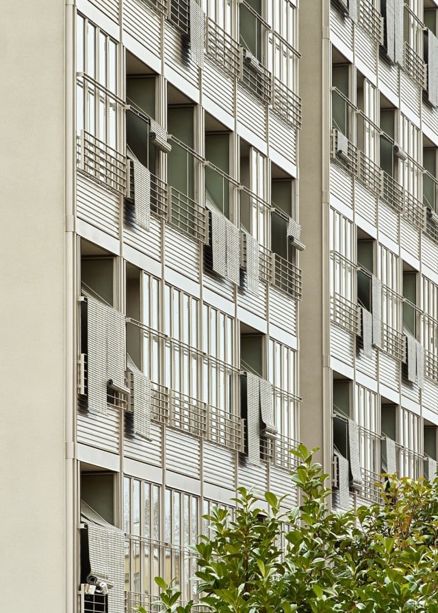 Bloc 6x6 | Detalle de los balcones con persianas | Bosch Capdeferro Arquitectes | Alumilux