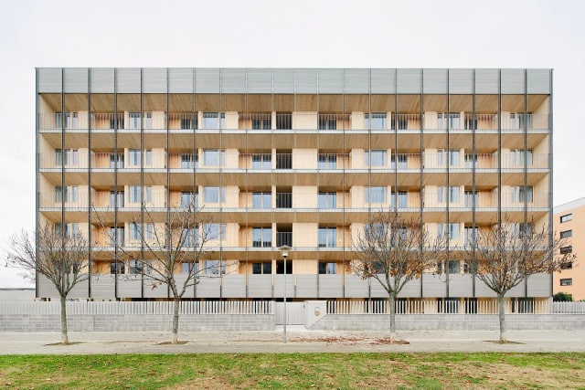 Obra hecha por el Estudio Bosch Capdeferro Arquitectura | Proyectos de fachadas | Alumilux