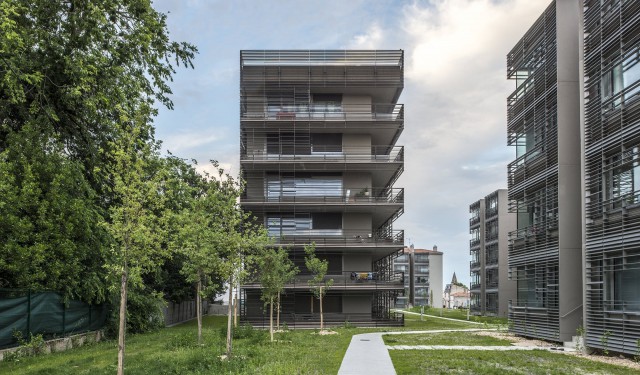 Jean Moulin | Fachada posterior de uno de los edificios | RCR Arquitectes + Pinedo Architectes | Alumilux