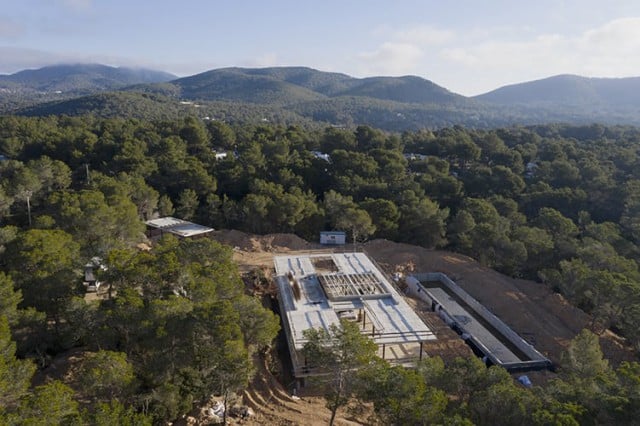 Casa Colibrí diseñada por Jaume Serra | Proyectos en construcción | Alumilux
