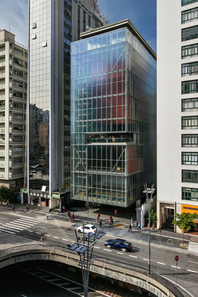 Instituto Moreira Salles | Fachada principal equipada con ventanas Ottima | Andrade Morettin Arquitectos | Alumilux
